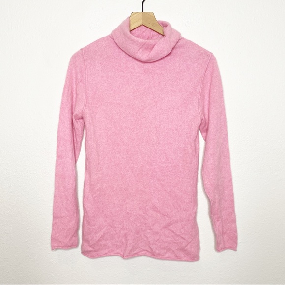 Old Navy Sweaters - [Old Navy] Pink 100% Cashmere Turtleneck Sweater